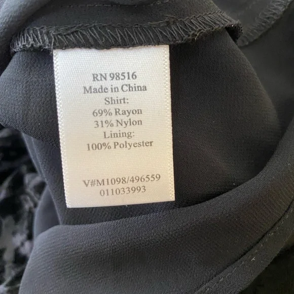 Coldwater Creek Tie Sleeve Burnout Shirt Size Medium New - Picture 6 of 6